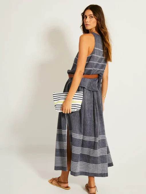 CORA | Pouch