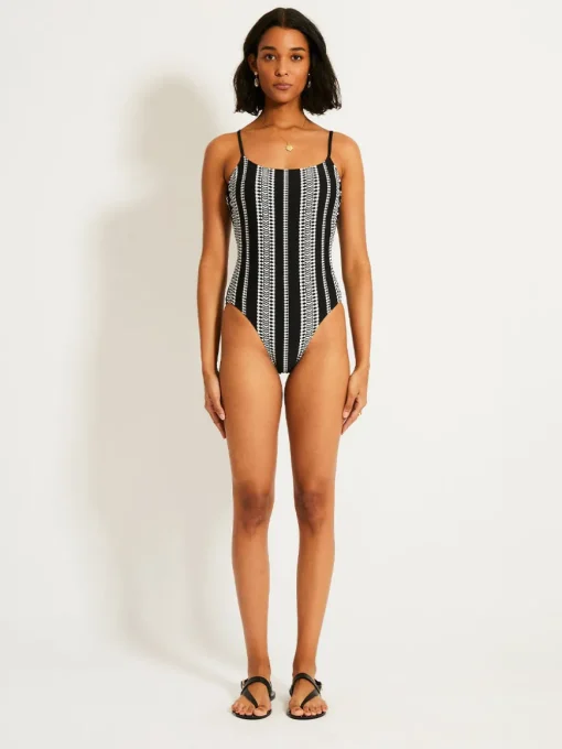 ELENE | One Piece