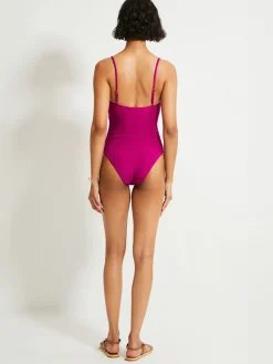 ELENE | One Piece