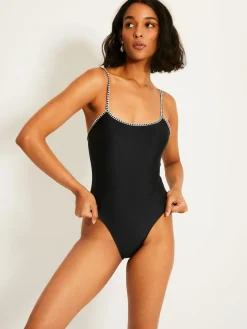 ELENE | One Piece