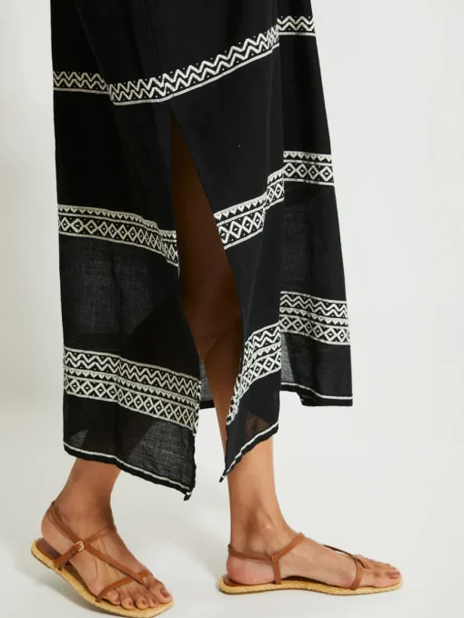 GASIRA | V Neck Caftan