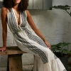 LELISA | V Neck Dress