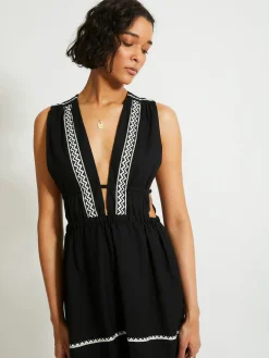 LELISA | V Neck Dress
