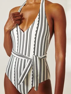 LIDYA | One Piece