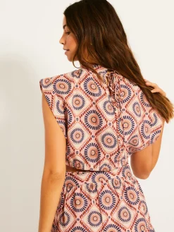 MUNA | Ruched Crop Top
