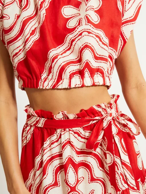MUNA | Ruched Crop Top