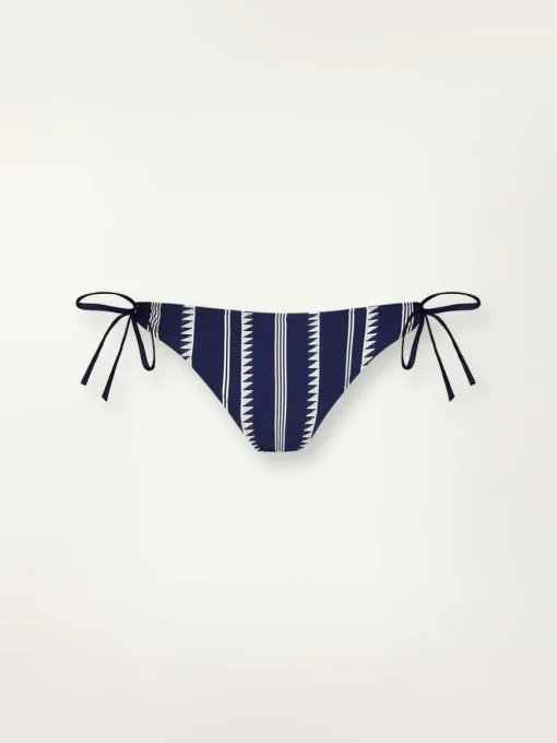 REKKA | String Bottom